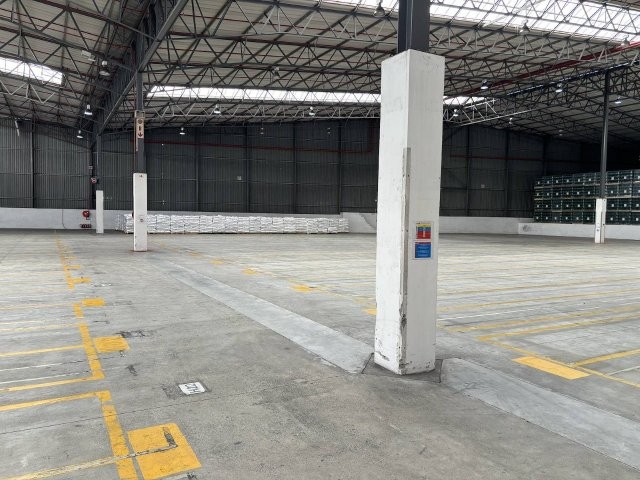 To Let Commercial Property for Rent in Parow Industrial Western Cape